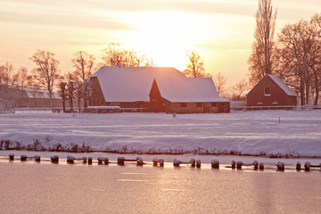 31省份新增本土病例94例(31省份新增本土确诊10例)